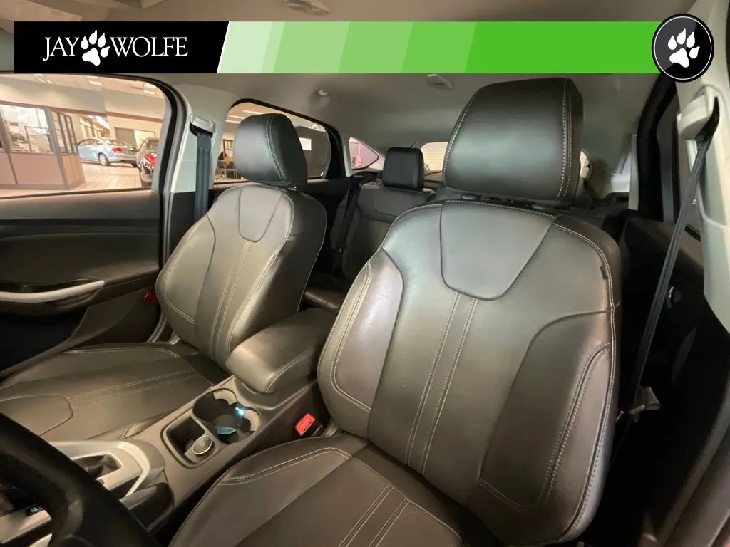 2014 Ford Focus SE - Photo 11