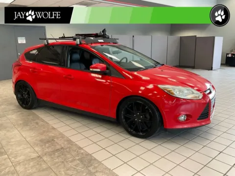 Red 2014 Ford Focus SE for sale in Kansas City, MO