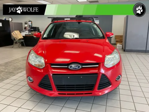 Photos of 2014 Ford Focus SE for sale in Kansas City, MO at Jay Wolfe Auto Outlet