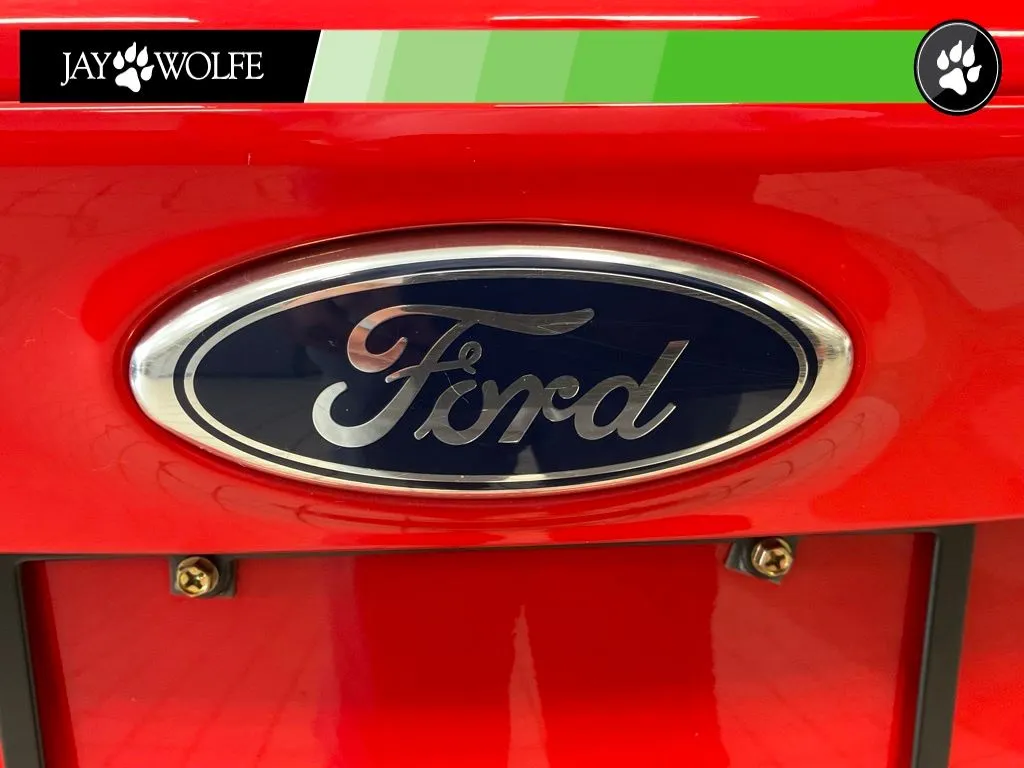 2014 Ford Focus SE - Photo 22