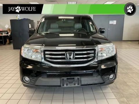 Photos of 2012 Honda Pilot EX-L for sale in Kansas City, MO at Jay Wolfe Auto Outlet