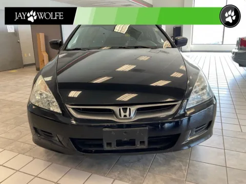 Photos of 2007 Honda Accord EX-L for sale in Kansas City, MO at Jay Wolfe Auto Outlet