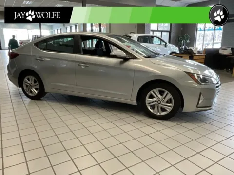Silver 2020 Hyundai Elantra SEL for sale in Kansas City, MO
