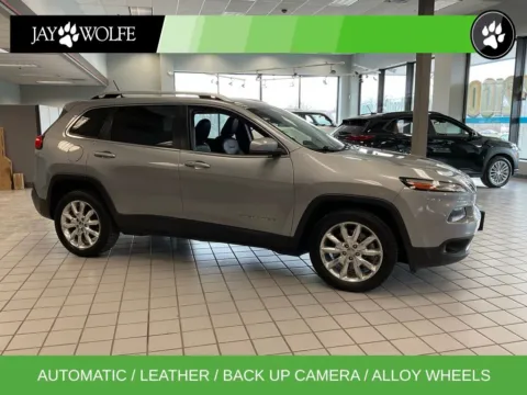 Silver 2015 Jeep Cherokee Limited for sale in Kansas City, MO