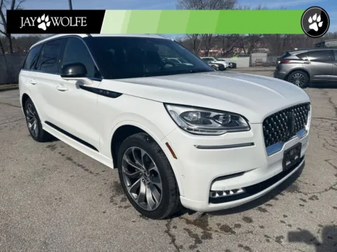 Another view of 2021 Lincoln Aviator Grand Touring for sale in Kansas City, MO at Jay Wolfe Auto Outlet