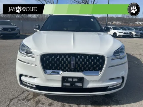 Photos of 2021 Lincoln Aviator Grand Touring for sale in Kansas City, MO at Jay Wolfe Auto Outlet