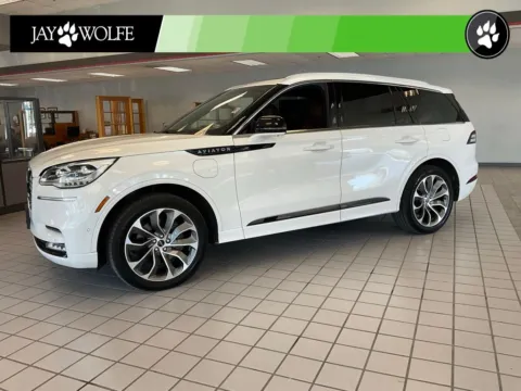 Another view of 2021 Lincoln Aviator Grand Touring for sale in Kansas City, MO at Jay Wolfe Auto Outlet