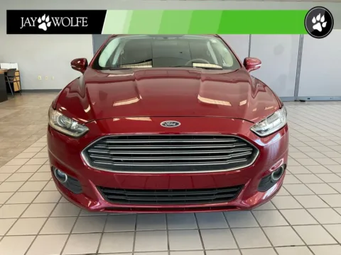 Photos of 2015 Ford Fusion SE for sale in Kansas City, MO at Jay Wolfe Auto Outlet