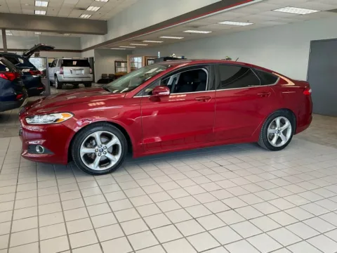 Another view of 2015 Ford Fusion SE for sale in Kansas City, MO at Jay Wolfe Auto Outlet
