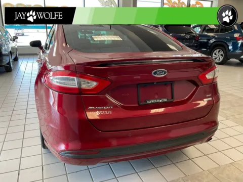 More photos of 2015 Ford Fusion SE at Jay Wolfe Auto Outlet, MO
