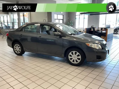 Black 2010 Toyota Corolla LE for sale in Kansas City, MO