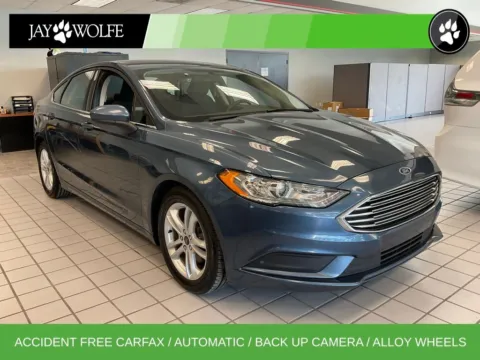 Blue 2018 Ford Fusion SE for sale in Kansas City, MO