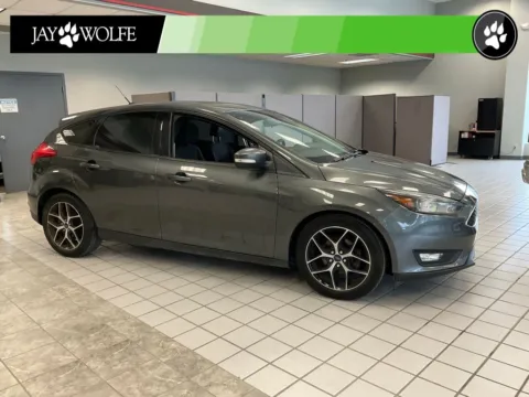 Gray 2017 Ford Focus SEL for sale in Kansas City, MO