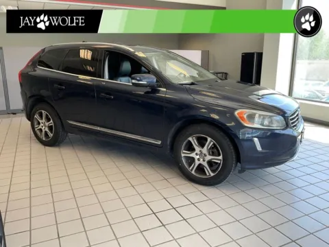 Black 2014 Volvo XC60 T6 for sale in Kansas City, MO