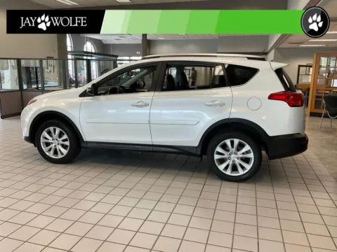 More photos of 2013 Toyota RAV4 Limited at Jay Wolfe Auto Outlet, MO