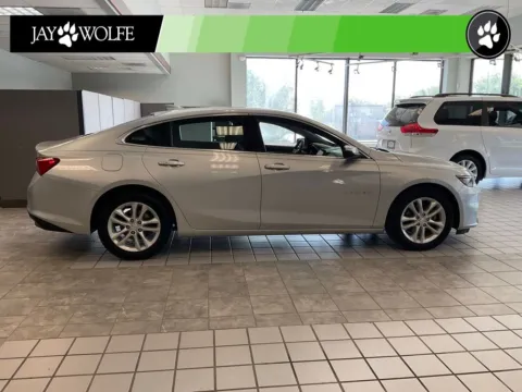 More photos of 2018 Chevrolet Malibu LT at Jay Wolfe Auto Outlet, MO