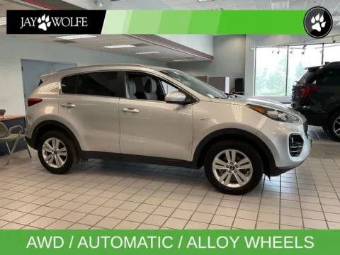 Silver 2017 Kia Sportage LX for sale in Kansas City, MO