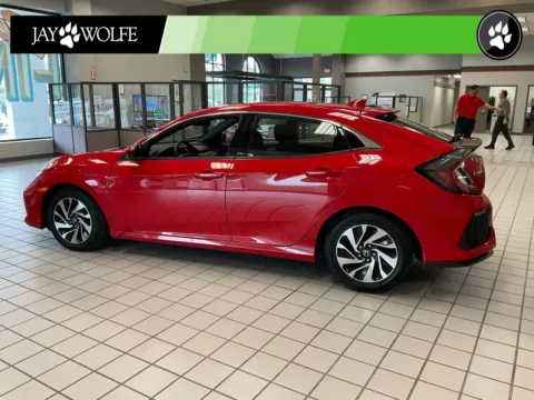 More photos of 2018 Honda Civic LX at Jay Wolfe Auto Outlet, MO
