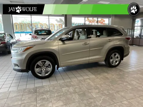Another view of 2015 Toyota Highlander Limited for sale in Kansas City, MO at Jay Wolfe Auto Outlet