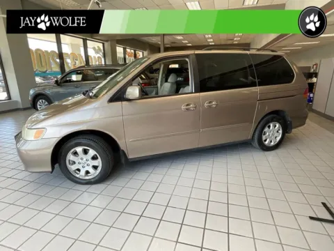 Another view of 2004 Honda Odyssey EX-L for sale in Kansas City, MO at Jay Wolfe Auto Outlet