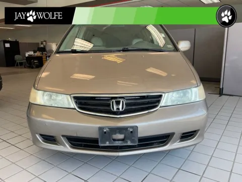 Photos of 2004 Honda Odyssey EX-L for sale in Kansas City, MO at Jay Wolfe Auto Outlet