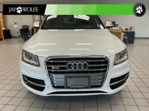 Photos of 2017 Audi SQ5 3.0T Premium Plus for sale in Kansas City, MO at Jay Wolfe Auto Outlet