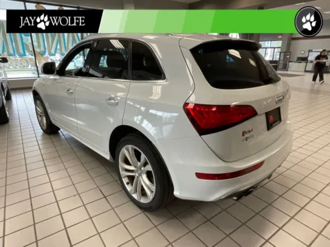 More photos of 2017 Audi SQ5 3.0T Premium Plus at Jay Wolfe Auto Outlet, MO