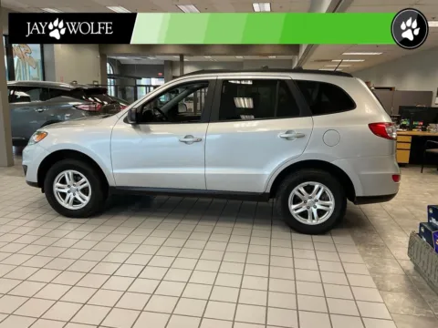 More photos of 2012 Hyundai Santa Fe GLS at Jay Wolfe Auto Outlet, MO