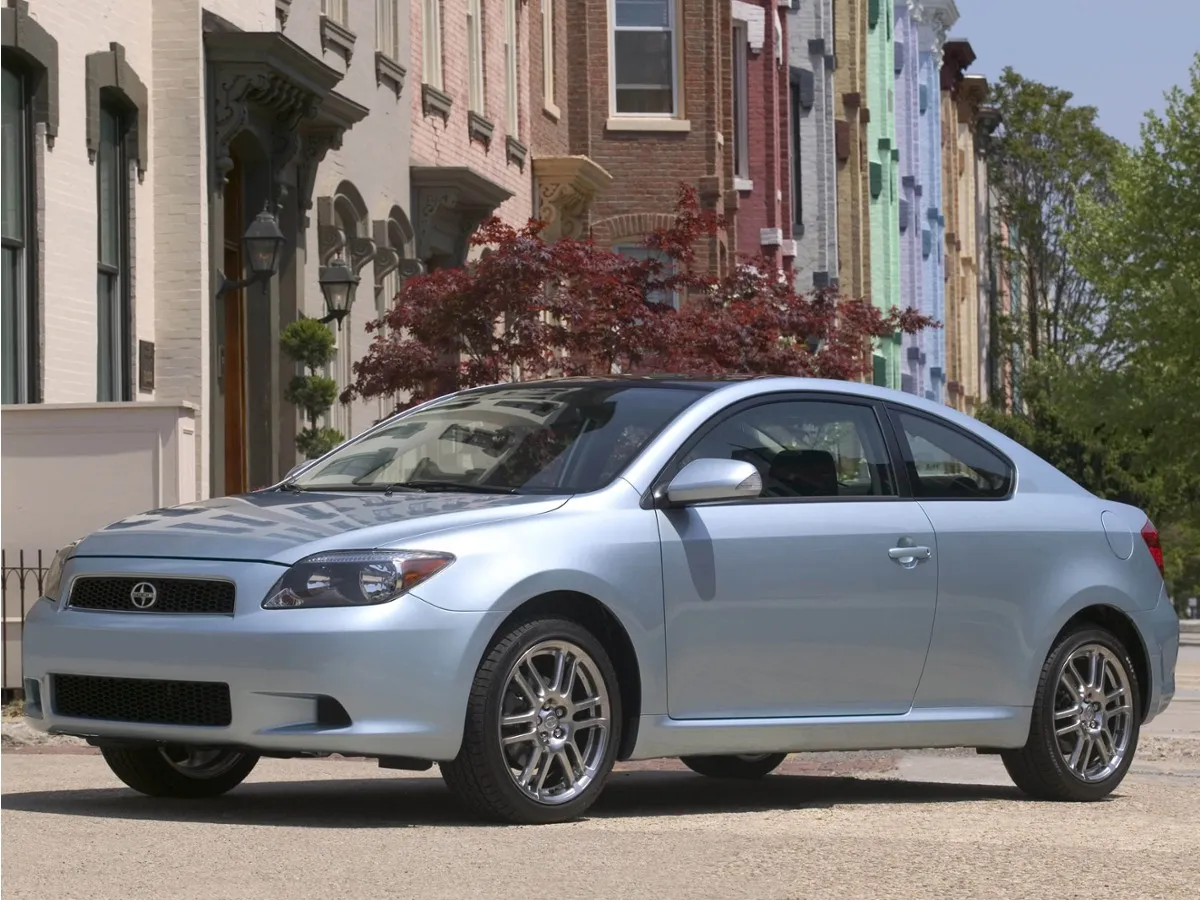 2005 Scion tC 4AT's photo