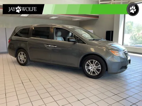Silver 2012 Honda Odyssey EX-L for sale in Kansas City, MO