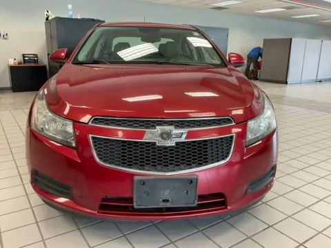 Photos of 2014 Chevrolet Cruze 1LT for sale in Kansas City, MO at Jay Wolfe Auto Outlet