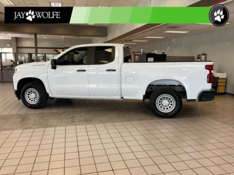 More photos of 2020 Chevrolet Silverado 1500 WT at Jay Wolfe Auto Outlet, MO
