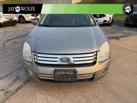 Photos of 2009 Ford Fusion SEL for sale in Kansas City, MO at Jay Wolfe Auto Outlet