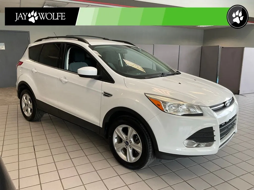 White 2013 Ford Escape SE for sale in Kansas City, MO