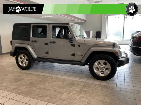 Silver 2015 Jeep Wrangler Unlimited Sahara for sale in Kansas City, MO