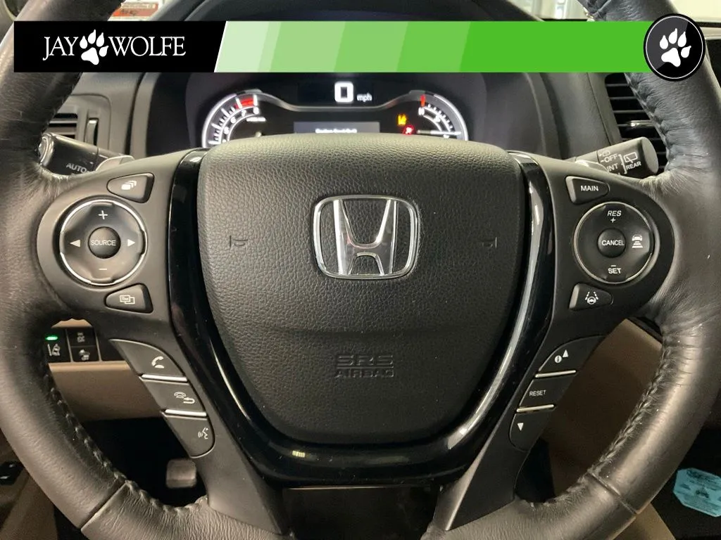 2017 Honda Pilot Touring - Photo 11