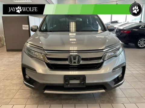 Photos of 2019 Honda Pilot Elite for sale in Kansas City, MO at Jay Wolfe Auto Outlet