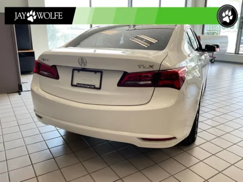 More photos of 2015 Acura TLX Tech at Jay Wolfe Auto Outlet, MO