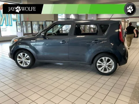 More photos of 2014 Kia Soul Plus at Jay Wolfe Auto Outlet, MO