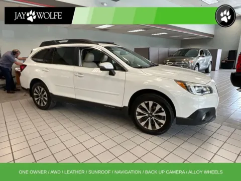 White 2016 Subaru Outback 2.5i for sale in Kansas City, MO