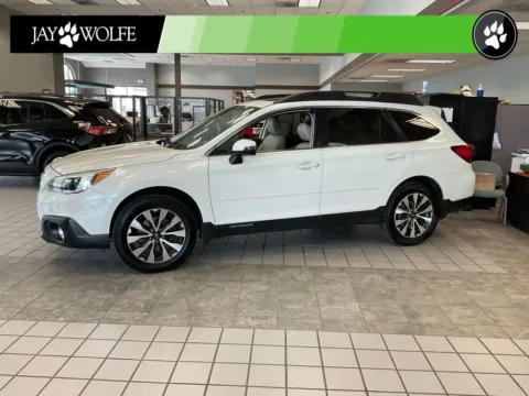 Another view of 2016 Subaru Outback 2.5i for sale in Kansas City, MO at Jay Wolfe Auto Outlet