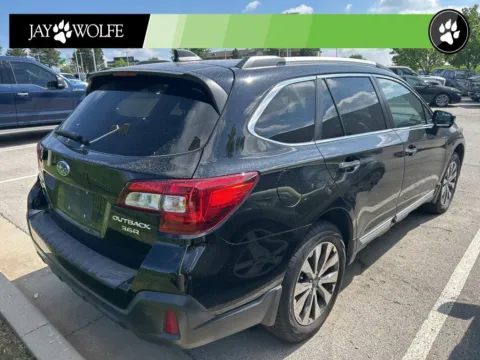 More photos of 2019 Subaru Outback 3.6R at Jay Wolfe Auto Outlet, MO