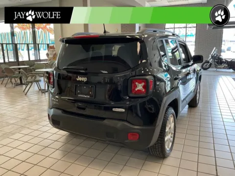 More photos of 2019 Jeep Renegade Latitude at Jay Wolfe Auto Outlet, MO