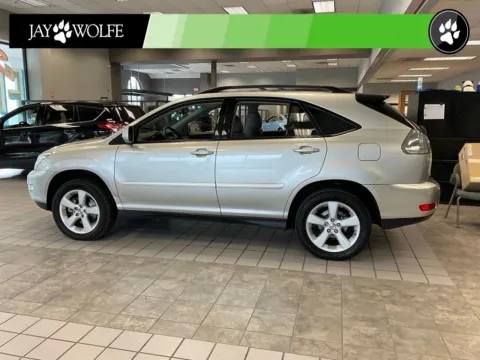 More photos of 2005 Lexus RX 330 at Jay Wolfe Auto Outlet, MO