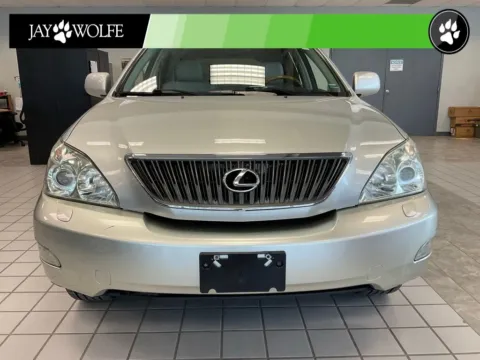 Photos of 2005 Lexus RX 330 for sale in Kansas City, MO at Jay Wolfe Auto Outlet