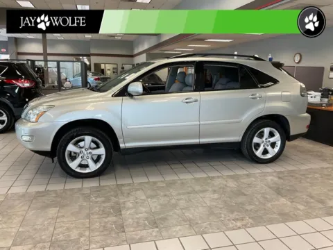 Another view of 2005 Lexus RX 330 for sale in Kansas City, MO at Jay Wolfe Auto Outlet