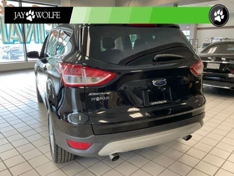 More photos of 2016 Ford Escape SE at Jay Wolfe Auto Outlet, MO