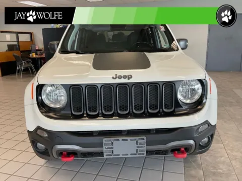 Photos of 2018 Jeep Renegade Trailhawk for sale in Kansas City, MO at Jay Wolfe Auto Outlet
