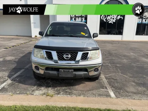 Photos of 2011 Nissan Frontier SV for sale in Kansas City, MO at Jay Wolfe Auto Outlet