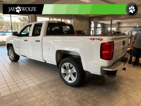 More photos of 2018 Chevrolet Silverado 1500 Custom at Jay Wolfe Auto Outlet, MO